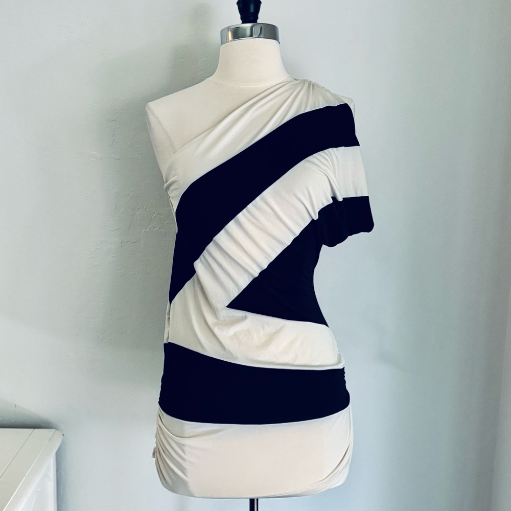 2B Bebe Cream & Black Wide Stripe Ruched One Shoulder Stretchy Top, M NWT